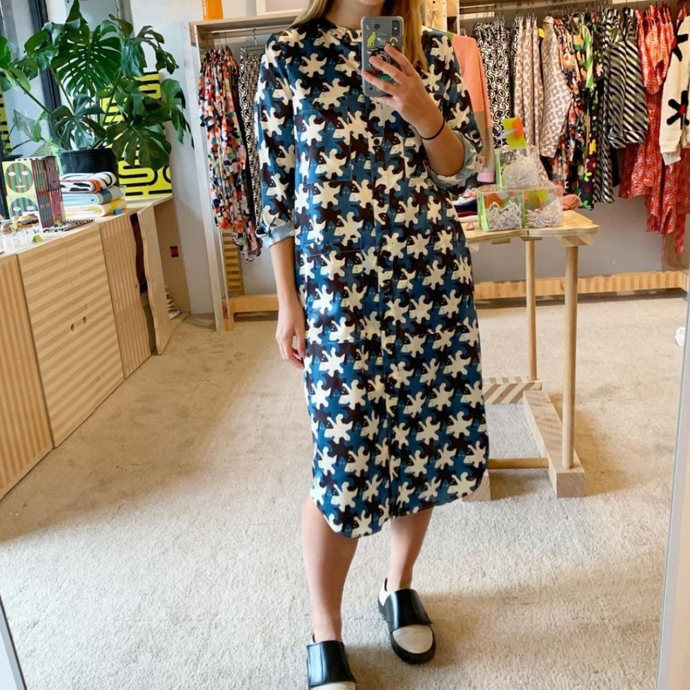 Shirt Dress in Twist Print